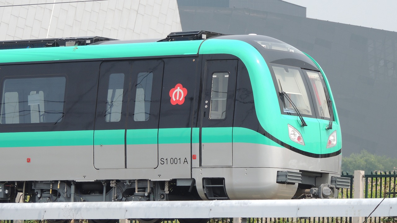 郑州地铁行车间隔再调整部分车站临时关闭