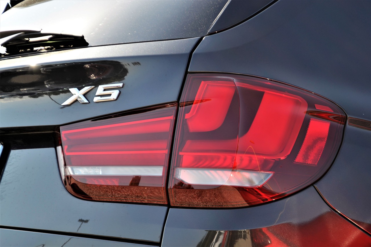 宝马suv7座车型(宝马suv7座车型图及报价)
