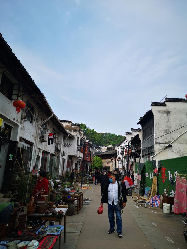 老街摆摊卖什么好 一般老街做什么生意好