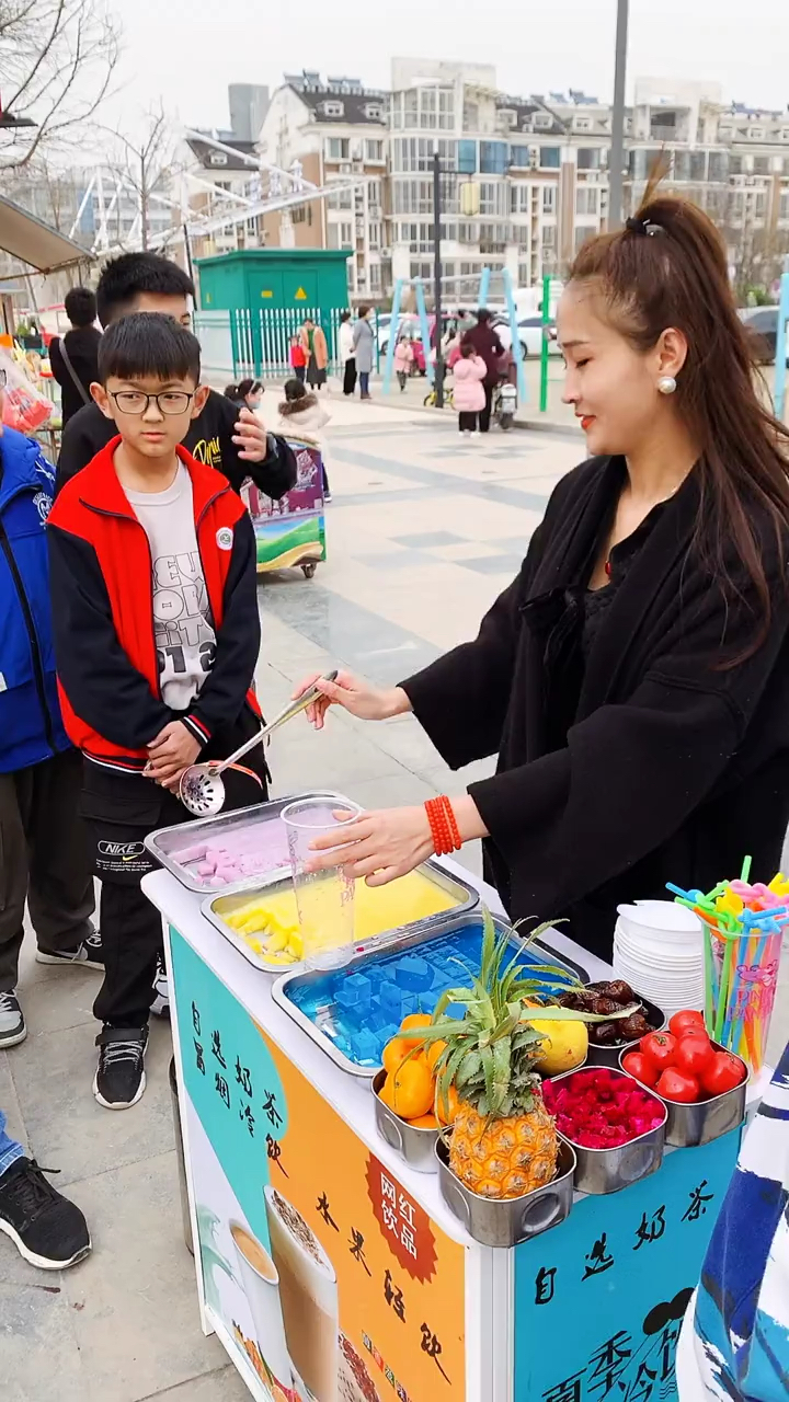 辞职去摆摊卖什么好 辞职去摆摊卖什么好呢