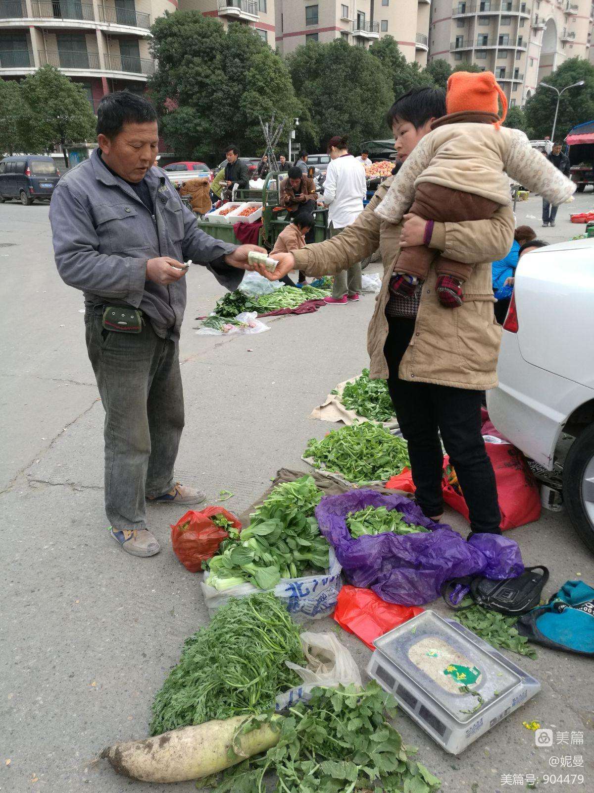 在湖边摆摊卖什么好 在湖边摆摊卖什么好卖