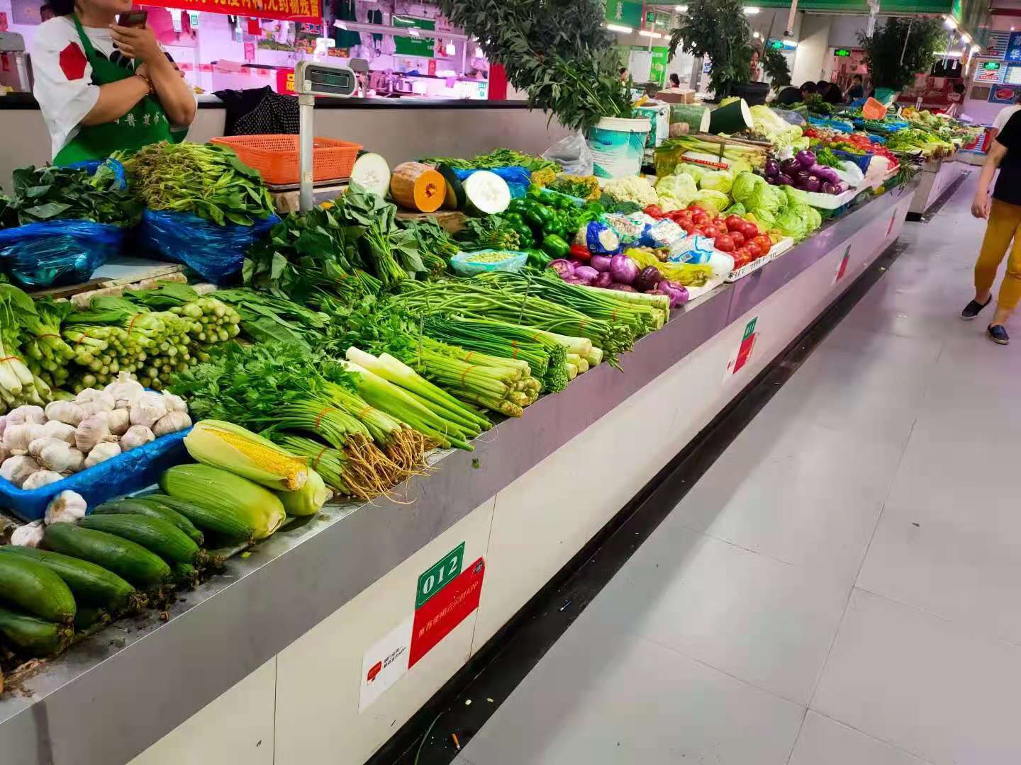 秋冬市场摆摊卖什么好 秋冬市场摆摊卖什么好呢