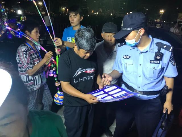 禁毒民警摆摊卖什么好 禁毒民警摆摊卖什么好呢