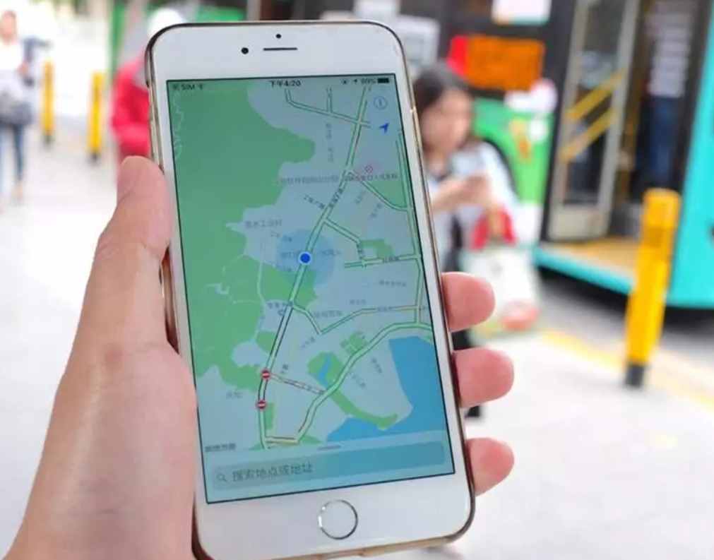 如何实时手机怎么给老婆的手机定位 