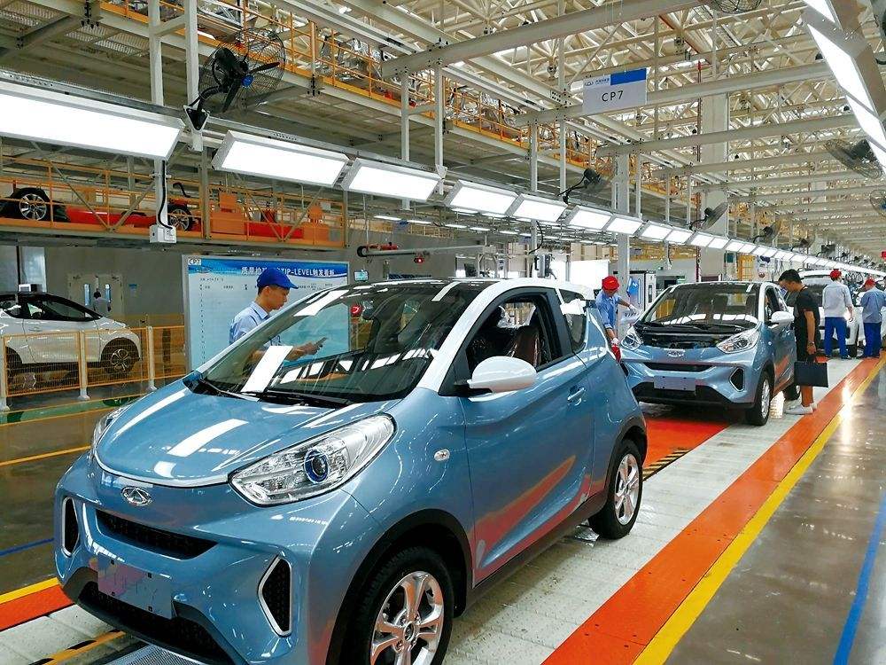 南京新能源汽车比亚迪待遇(南京比亚迪汽车有限公司招聘)